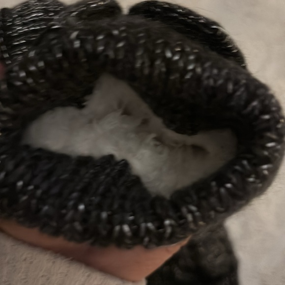 NWT Laila Bow Fleece Lined Sock charcoal silver w/ adorable bow. Shoe size 5-10 - Picture 16 of 16